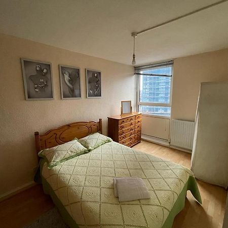 Cozy Flat Appartamento Londra Esterno foto