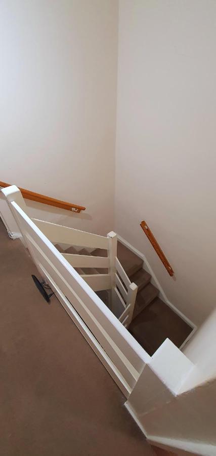 Cozy Flat Appartamento Londra Esterno foto